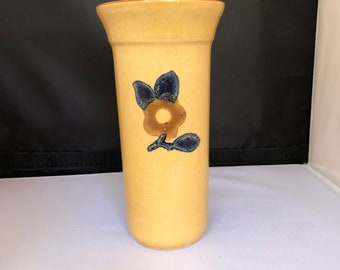 1980’s PFALTZGRAFF MAFA Museum of American Folk Art Flower Vase