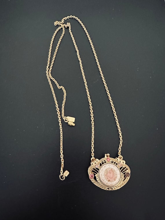 Vintage 1928 Jewelry Company Gold Necklace With Lo
