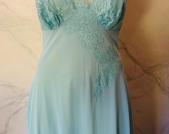 Vintage Feminine Lingerie Vanity Fair Blue Lace Nightgown, Empire Waist Romantic Silky Slip Dress Size 32