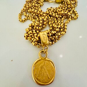 Vintage CAROLEE Gold Torsade Choker With Reversible Intaglio Coin Pendant