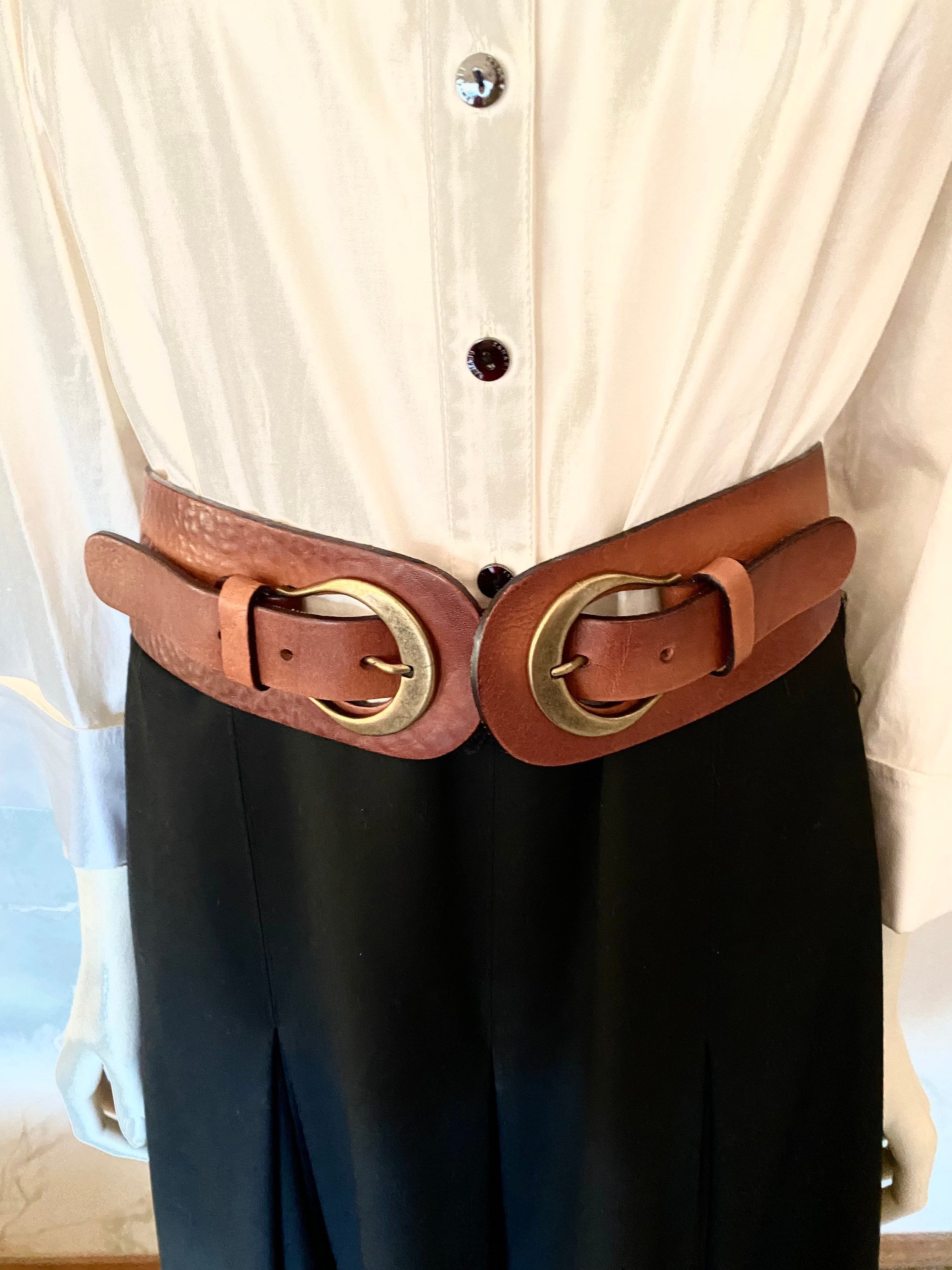 Vintage (size XL) Italian Leather Belt Fabio Corti, Double  display picture 1