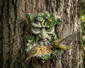 Whimsical Tree Spirit Bird Feeder, Resin Green Man Wall Mount, Enchanted Forest Garden Decor, Weatherproof Wild Bird Feeder for Yard