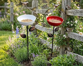 2-in-1 Metal Bird Feeder Waterer Stake, Decorative Garden Stake with Vintage Bird & Leaf Design, Outdoor Wild Bird Food Bowl
