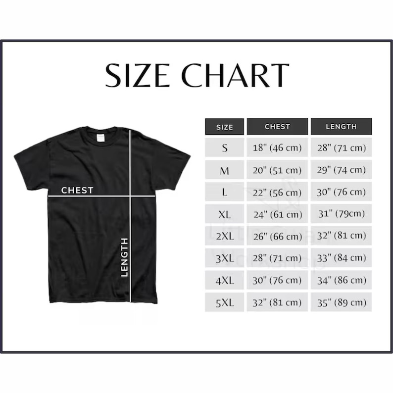 Pode incluir: Uma tabela de tamanhos para t-shirt preta com medidas em cent&iacute;metros. O gr&aacute;fico mostra uma t-shirt preta com linhas brancas indicando o peito e o comprimento. Uma tabela lista os tamanhos S a 5XL com larguras de peito de 46 a 81 cm.