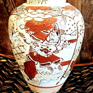 Moriage Satsuma Vase, Antique Japanese Vase, Early 1800s  Meiji Period Samari Figures, Wheel Thrown, Signed, Very Good Condition, OBO