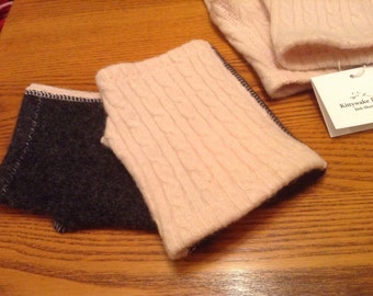 Gray and Pink Cable Cashmere Mitts