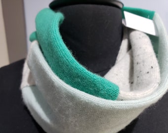 Cashmere Infinity scarf Bright Green/Mint/White fleck