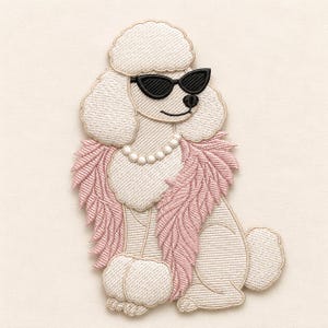 Peut inclure: Un écusson brodé représentant un caniche couleur crème portant des lunettes de soleil noires en forme d'œil de chat, un collier de perles blanches et un boa en plumes roses. Le caniche est assis avec des détails de broderie sur son pelage.
