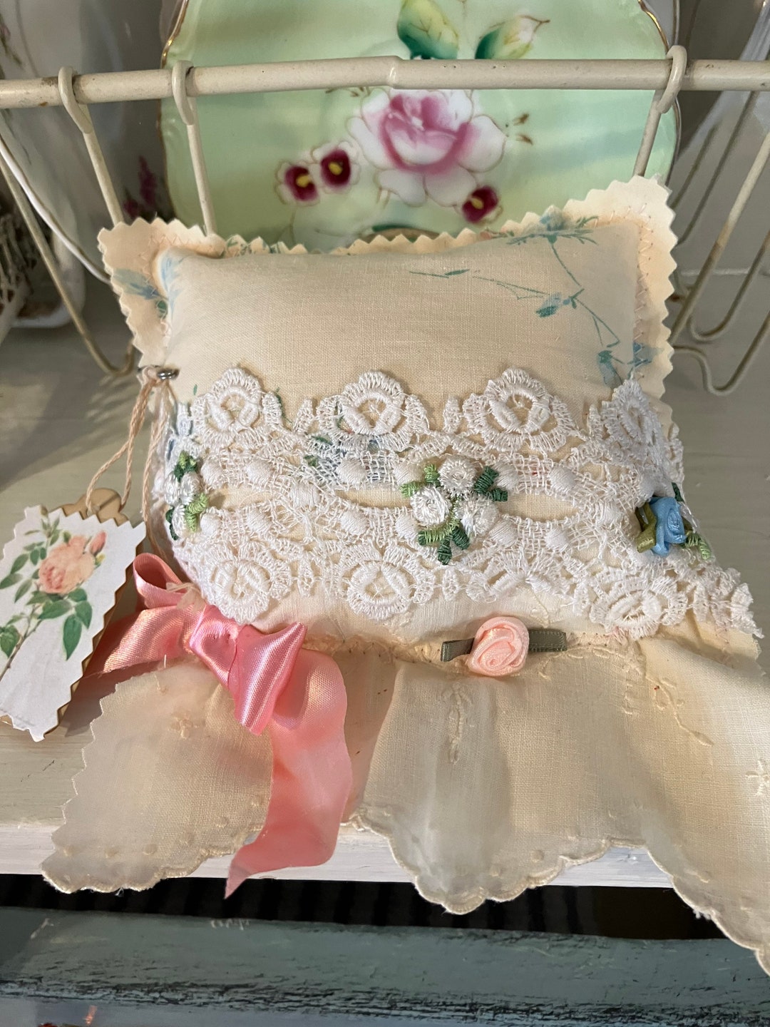 Vintage Lace Pin Cushion/ Tiny Lace Table Decor Etsy