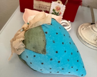 Blue teal velvet strawberry sachet / shabby chic, lavender sachets