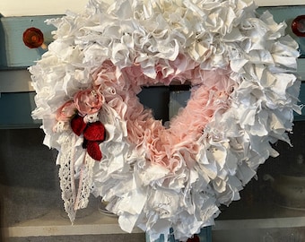 Vintage fabric heart rag wreath/Shabby chic fabric heart wreath