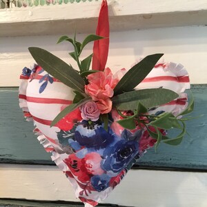 Blue flower striped heart/ garden flower heart decor