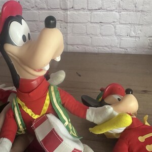 Vintage 90's Disney Marching Band Mickey Mouse Goofy Minnie Bundle Plush image 6