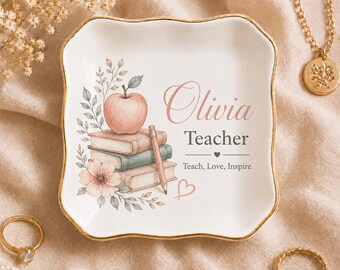 Personalized Teacher Ring Dish, Custom Name Ceramic Jewelry Tray, Teacher Appreciation Gift for Her, End of Year or Retirement Gift