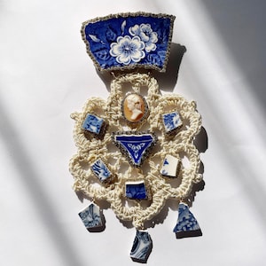 crocheted gracie cameo brooch
