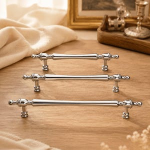 Bright Chrome Cabinet Pull Handle, Vintage Style Drawer Pull, Decorative Furniture Hardware, 96mm 128mm 160mm Hole Spacing Options