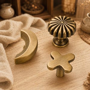 French Antique Brass Cabinet Knobs, Vintage Drawer Pulls, Single Hole Zinc Alloy Furniture Hardware