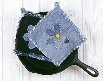 Flower Power Blue Jean Pot Holders - Daisy Denim Pot Holders - Flower Power Pot Holders - Blue Pot Holders - Denim Flower Pot Holders -