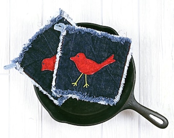 Red Bird Denim Potholder - Eco-Friendly, Upcycled Farmhouse Kitchen Decor - Boho Chic Ranch Kitchen