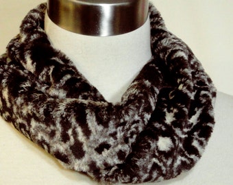 Faux Fur Scarf - Chocolate Brown Cheetah Infinity Scarf -  Brown Faux Fur Cowl .