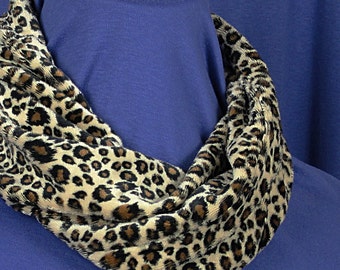 Cheetah Faux Fur Scarf - Cheetah Infinity Scarf - Minky Scarf - Leopard Scarf .