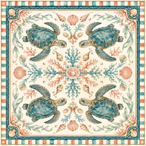Puede incluir: Un textil decorativo cuadrado con un patr&oacute;n sim&eacute;trico de cuatro tortugas marinas azules, ramas de coral y varias conchas sobre un fondo crema, encerrado por un borde con rayas verticales alternas en rojo y azul verdoso.
