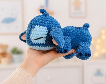 Padrão de crochê de alienígena azul | Alienígena dormindo | Monstro de crochê | Brinquedo de pelúcia | Padrão de amigurumi (PDF)
