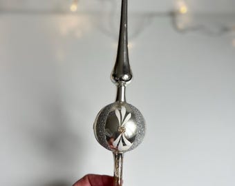 Vintage Silver Glass Christmas Tree Topper, Hand-Painted Glitter Floral Ornament, Nostalgic holiday decor
