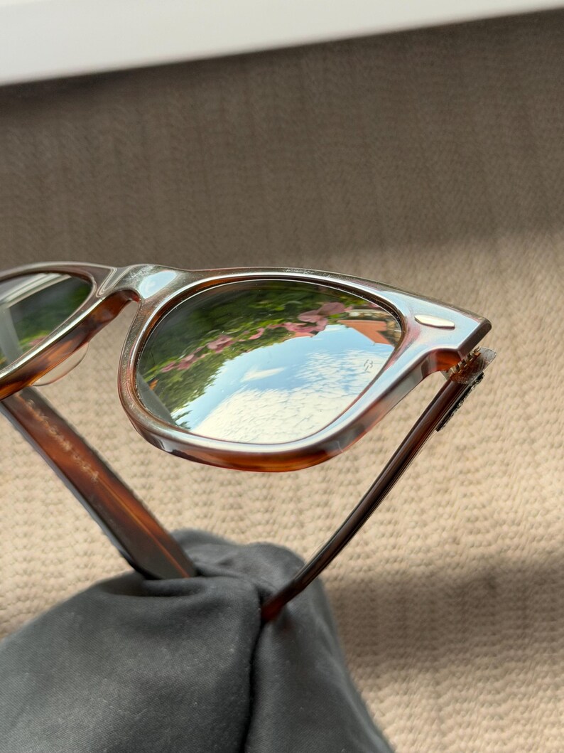 Vintage Ray-Ban Wayfarer I 48mm Sunglasses by Bausch Lomb USA, Rare Small Size 48-22 B&L Classic with Original Case image 19