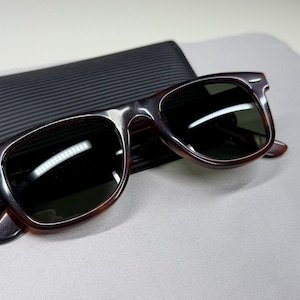 Vintage Ray-Ban Wayfarer I 48mm Sunglasses by Bausch Lomb USA, Rare Small Size 48-22 B&L Classic with Original Case image 15