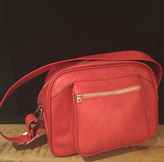 american tourister carry bag