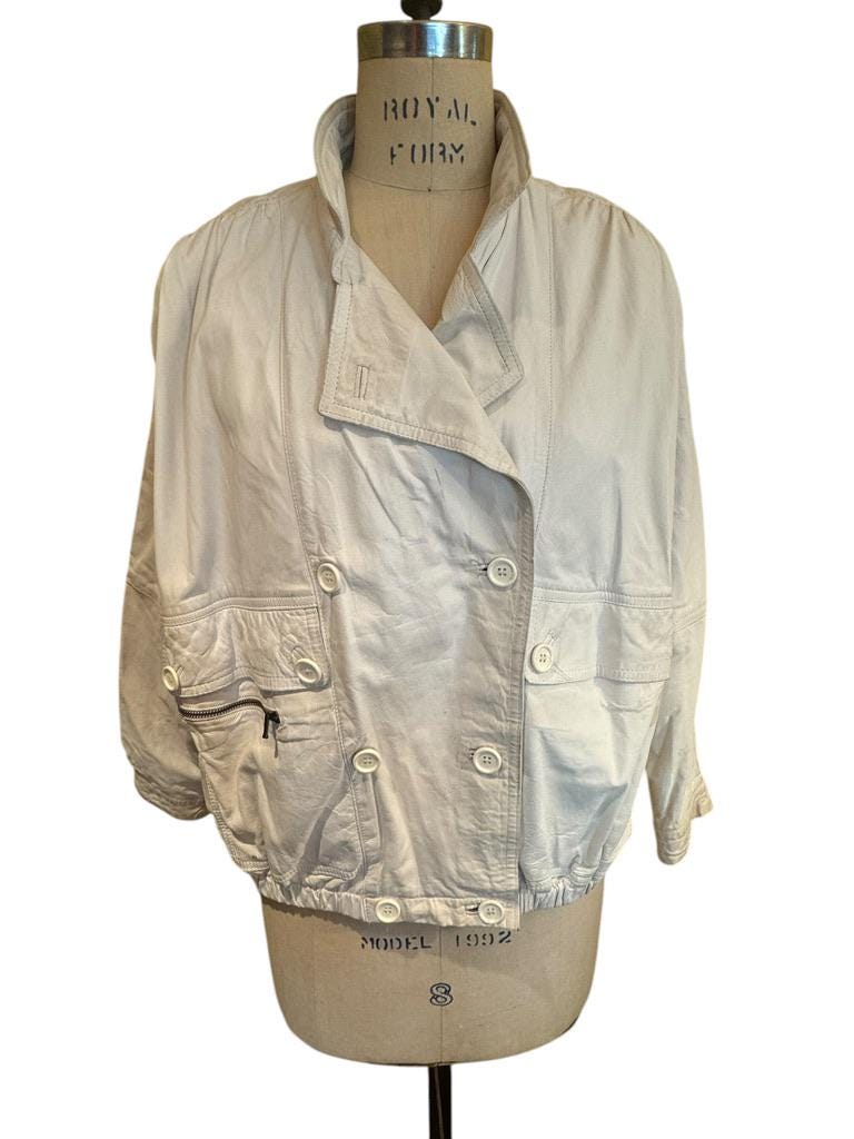 Vintage White 1980s Short Super Soft Leather Bomber jacket Vintage White 1980s Short Super Soft Leather Bomber jacket