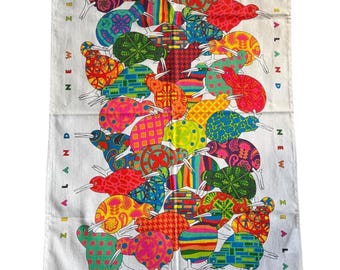 Tea Towel, New Zealand Kiwi Souvenir, Tea Towel, Vintage Linens Hostess Gift