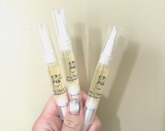 Nourishing Cuticle Oil with Castor, Jojoba, Vitamin E – Manitoba Made