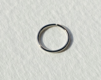 18ct Solid White Gold Cartilage Hoop 1mm 18g, Recycled Gold Septum Ring, Seamless Nose Hoop, Helix Rook Conch Earring, White Gold Seam Ring