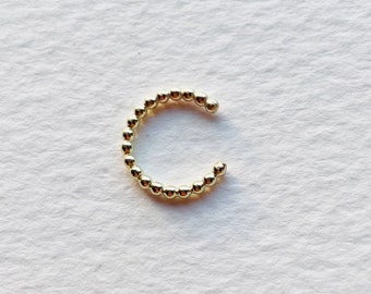 9ct Solid Gold Bobble Ear Cuff, Dotted Textured Fake Cartilage Earring, No Piercing Conch Cuff, Minimalist Faux Helix Piercing Ring