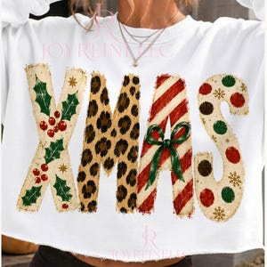 PNG de patchwork navideño, letras de bastón de caramelo con lunares de leopardo, sublimación de camisa con lazo de acebo DTF