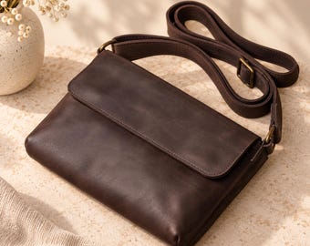 Vintage Umhängetasche aus echtem Leder für Herren, braune Leder-Messenger-Bag, kleine Schultertasche, Alltags-, Arbeits- und Reisetasche