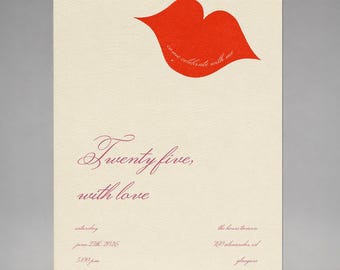 Invito di compleanno elegante e vintage · Modello modificabile disegnato a mano