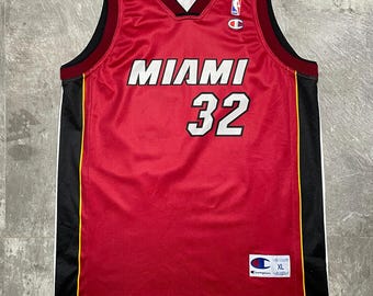vintage Shaquille O'Neal Miami Heat Jersey Champion Taille XL | Maillot de basket-ball rouge Shaq 32 de l'an 2000 | Vêtements de sport rétro NBA Champion Europe