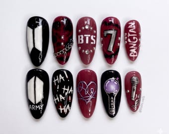 Unghie finte BTS, nail art Kpop di tendenza, unghie finte con catena fatte a mano, manicure di lusso personalizzata a tema militare, set di unghie di tendenza