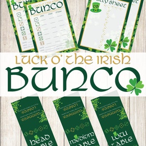 Op de afbeelding: Een printbare spelset voor een Luck O' the Irish Bunco-feest. De set bevat een scoreblad, scorekaarten en tafelkaarten voor hoge, middelste en lage tafels. Het ontwerp heeft groene klavers en gouden accenten.