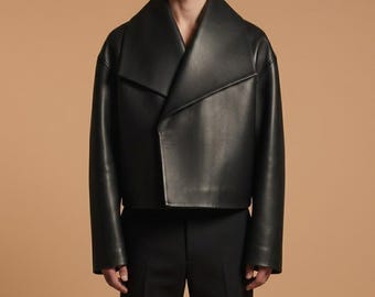 Mens Cropped Leather Jacket Oversized Streetwear Wide Collar Urban Fashion Biker Leather Coat