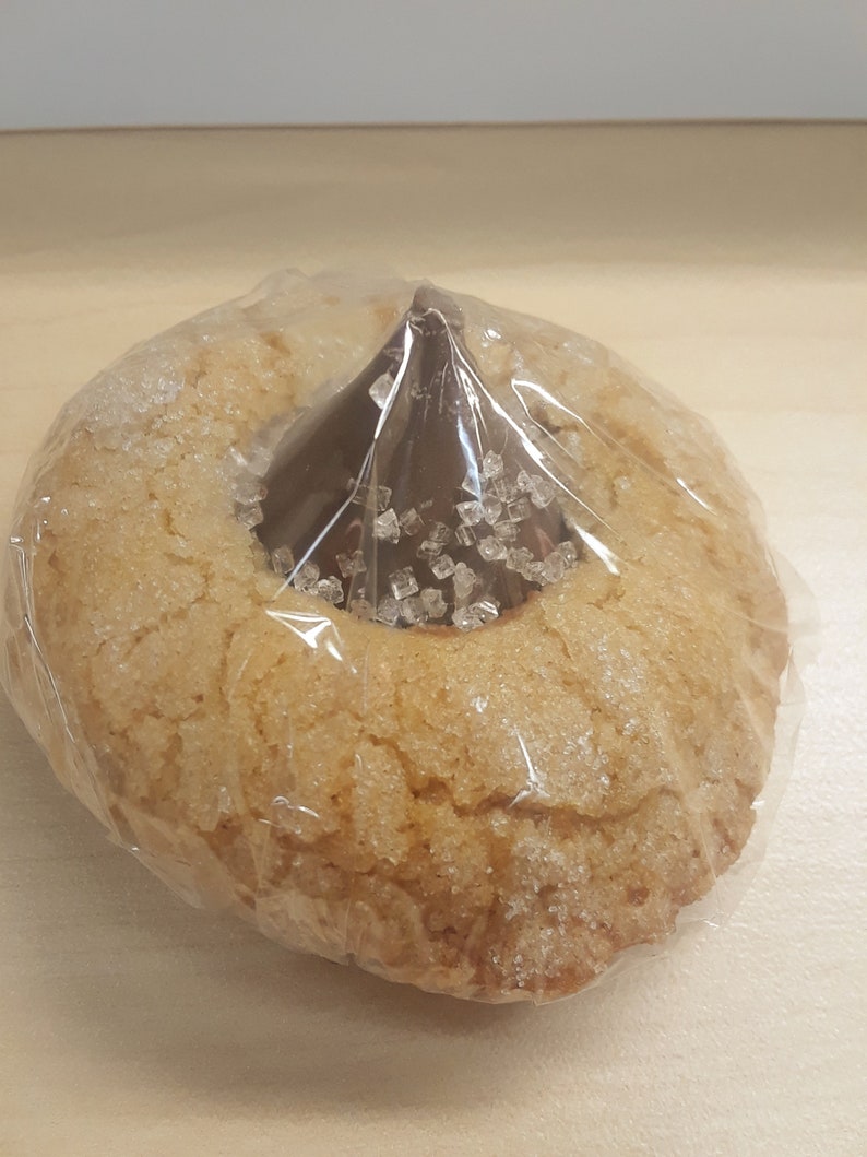 2 DOZEN Peanut Butter Blossoms Sealed with a Hershey's Etsy