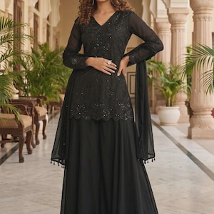 black colour dresses pakistani Asian Pakistani Black Dresses Combination Styles
