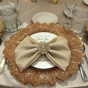 2  Napkins and 2 Napkin Rings, elegant,decoration,Wedding, Anniversary, bride, Charger Plates, holiday, Table Decor, table setting