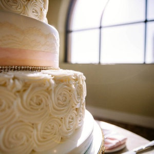 Sparkle REAL Silver or Gold Rhinestone/ wedding Cake decoration/ bridal bouquet decoration/ rhinestone trim, rhinestone chain, wedding decor image 4