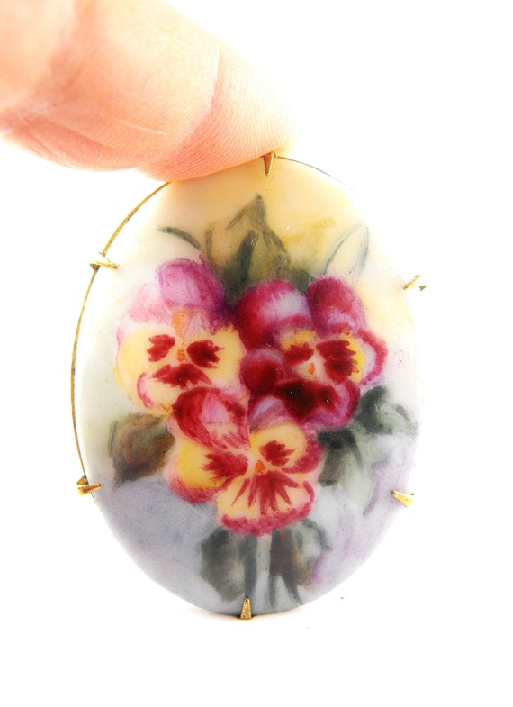 Victorian Brooch Hand Painted Porcelaine Pansies … - image 4