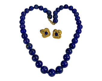 Lapis Lazuli Bead Necklace 14k Gold Clasp Hand Knotted Older Piece
