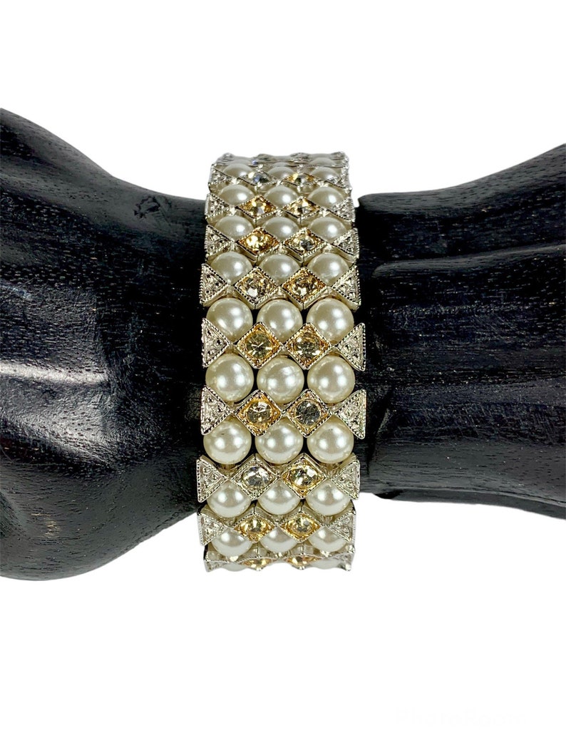 Exquisite Rhinestone Bracelet Costume Pearls Champagne Accents Bejeweled Clasp image 2